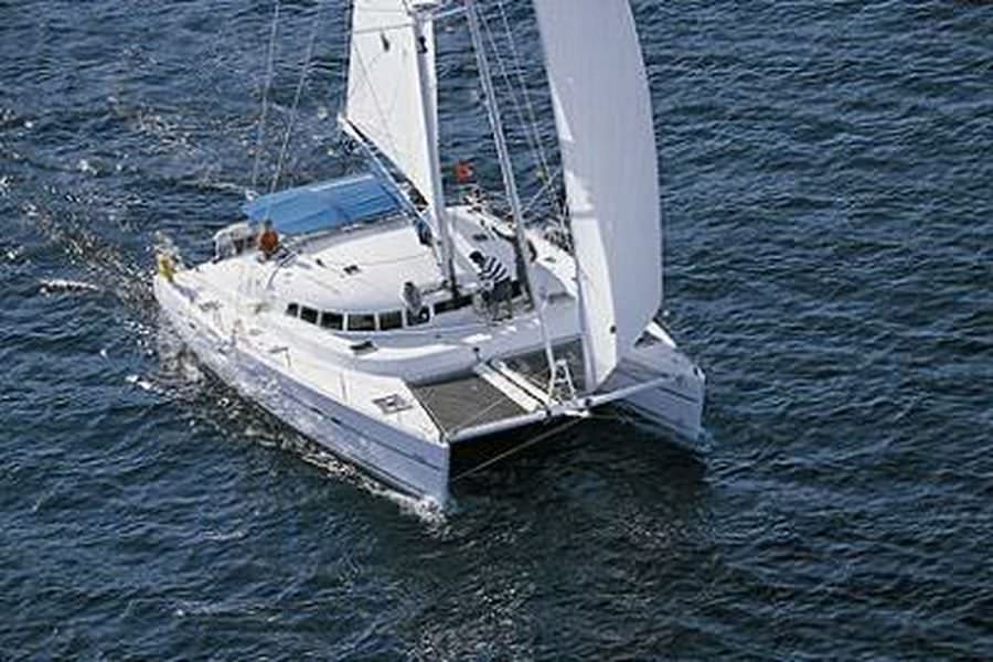 Lagoon 470