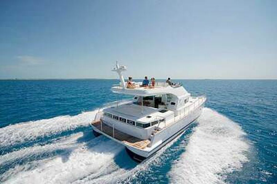 Lagoon Power 44