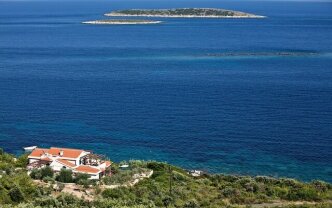 Villa VIS 1