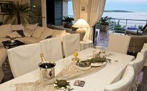 Villa VIS 1
