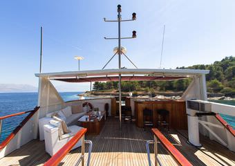 Yacht Korab - Mini cruiser | Luxury cruising in Croatia