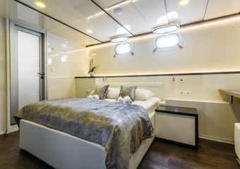 Yacht Ban - Mini cruiser | Luxurious cruising vacation intended for you and your family