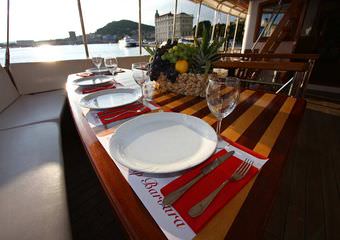 Yacht Barbara - Mini cruiser | Blue cruise vacations in Croatia