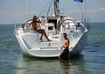 Beneteau Cyclades 43.4 | Luxurious charter