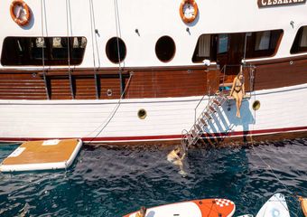 Yacht Cesarica | Grandeur on the water