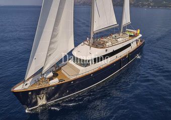 Yacht Dalmatino | Elegant yacht vacations