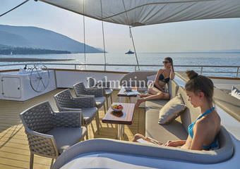 Yacht Dalmatino | Sailing in Croatia