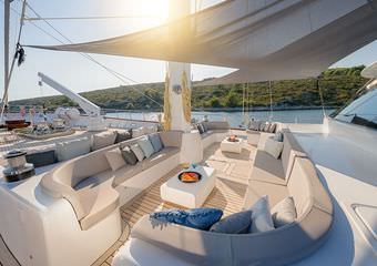 Yacht Lady Gita | Cruiser for relaxation