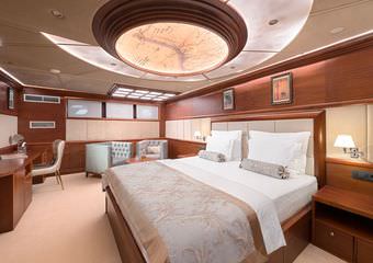 Yacht Lady Gita | Luxurious cruising vacation intended for you and your family