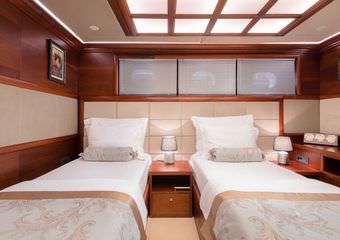 Yacht Lady Gita | Luxury yacht charter