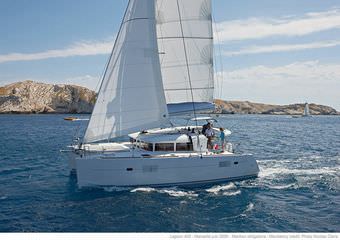 Lagoon 400 | Cruiser for relaxation