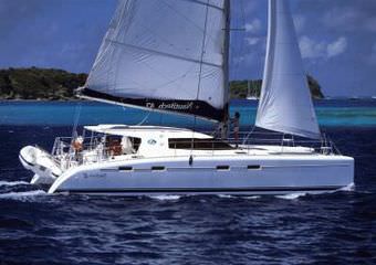Nautitech 47 | Luxury sailing