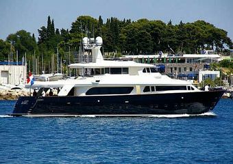 Yacht Antaris | Your luxurious cruising vacation