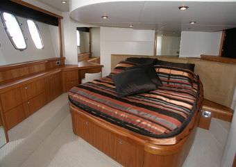 Sunseeker Predator 52 | Luxury yacht charter