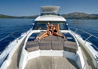 Prestige 630S Simull | Beauty of Croatia by sea