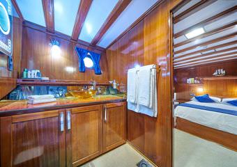 Gulet Stella Maris | Elegant yacht vacations