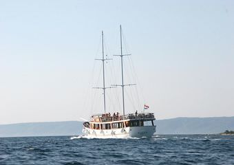 Yacht Catalea - Mini cruiser | Tours and trips in Dubrovnik, Zadar, Split
