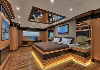 Yacht Meira | Cruiser for relaxation
