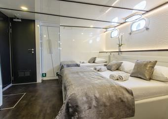 yacht ban | Luxurious charter