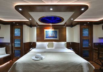 yacht corsario | Boat charter for personalized trips