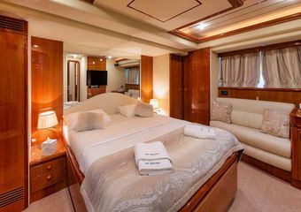 ferretti 730 marino | Luxurious cruising vacation intended for you and your family