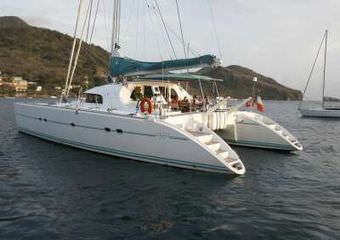 lagoon 570 | Exclusive luxury yacht charter
