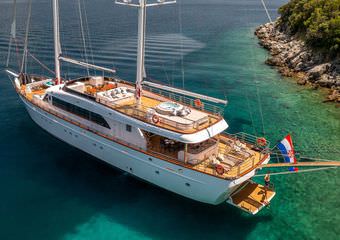 yacht love story | Mediterranean yacht charter