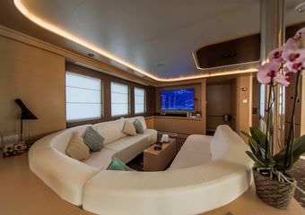 yacht omnia | Cruiser for ultimate relaxation