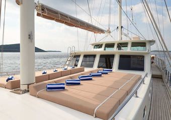 gulet sea breeze | Luxurious charter