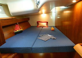 sun odyssey 49 | Luxurious cruising vacation intended for you and your family
